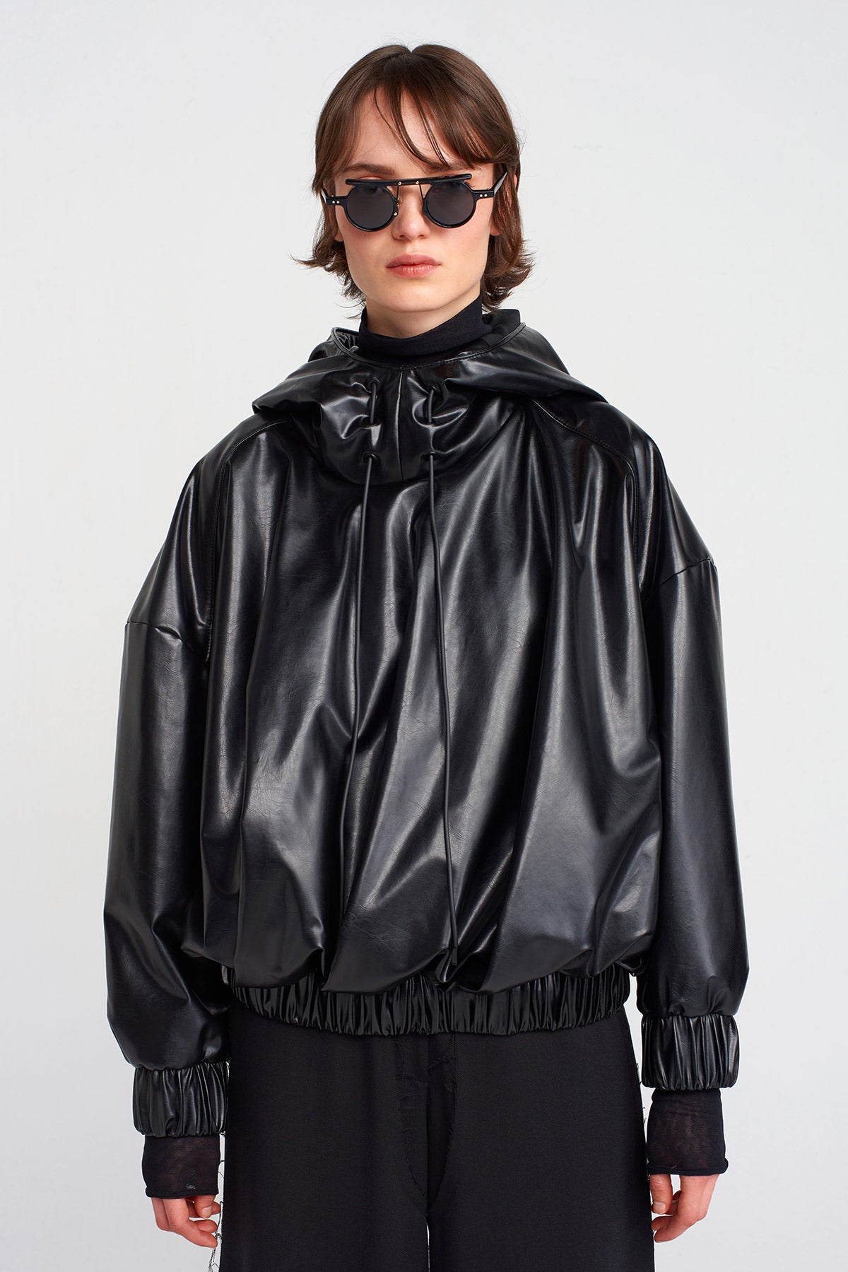 Siyah Vegan Deri Sweatshirt-K251011034