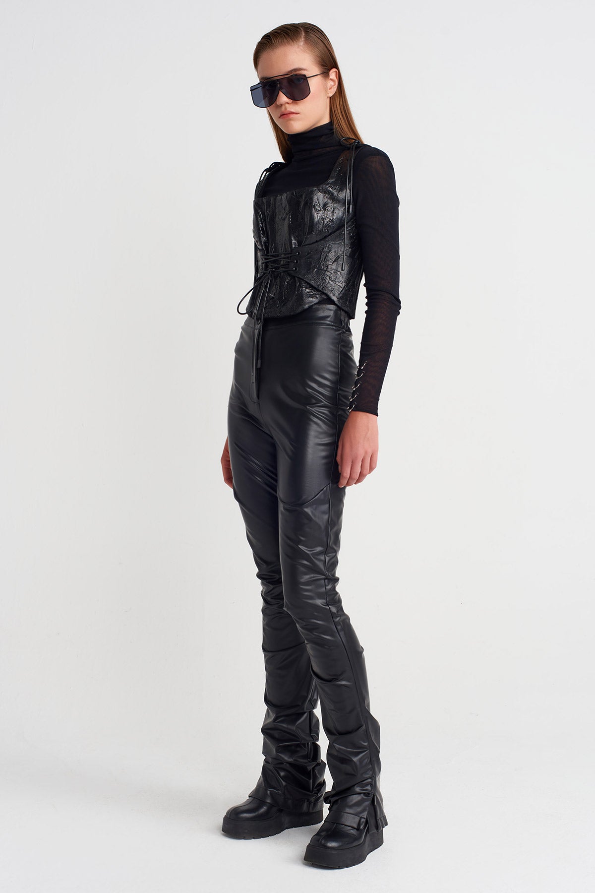 Siyah Bağcıklı Korse Büstiyer-K251011078