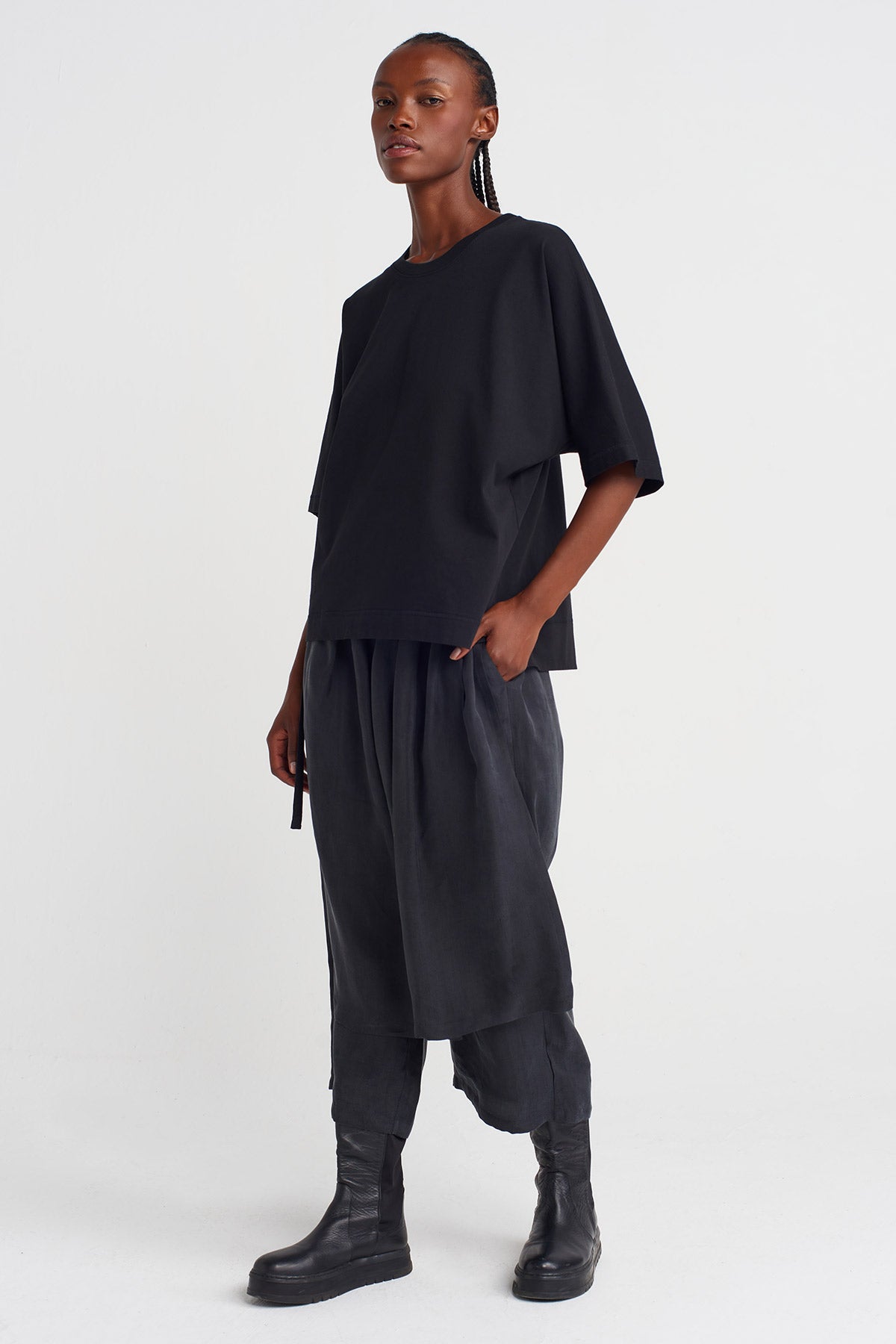 Siyah Oversize Basic Tişört-K251011102