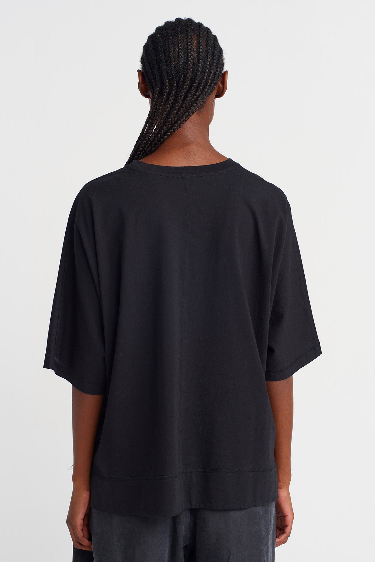 Siyah Oversize Basic Tişört-K251011102