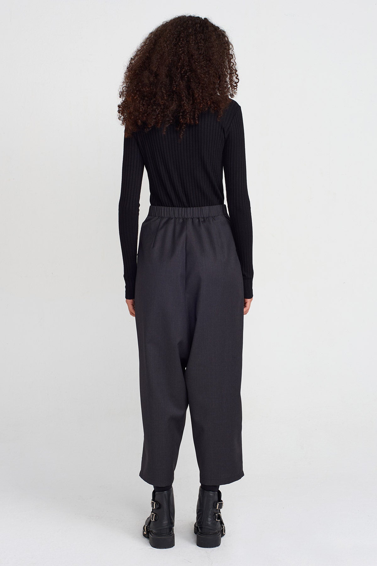 Antrasit Dikiş Detayli Kruvaze Pantolon-K253013035