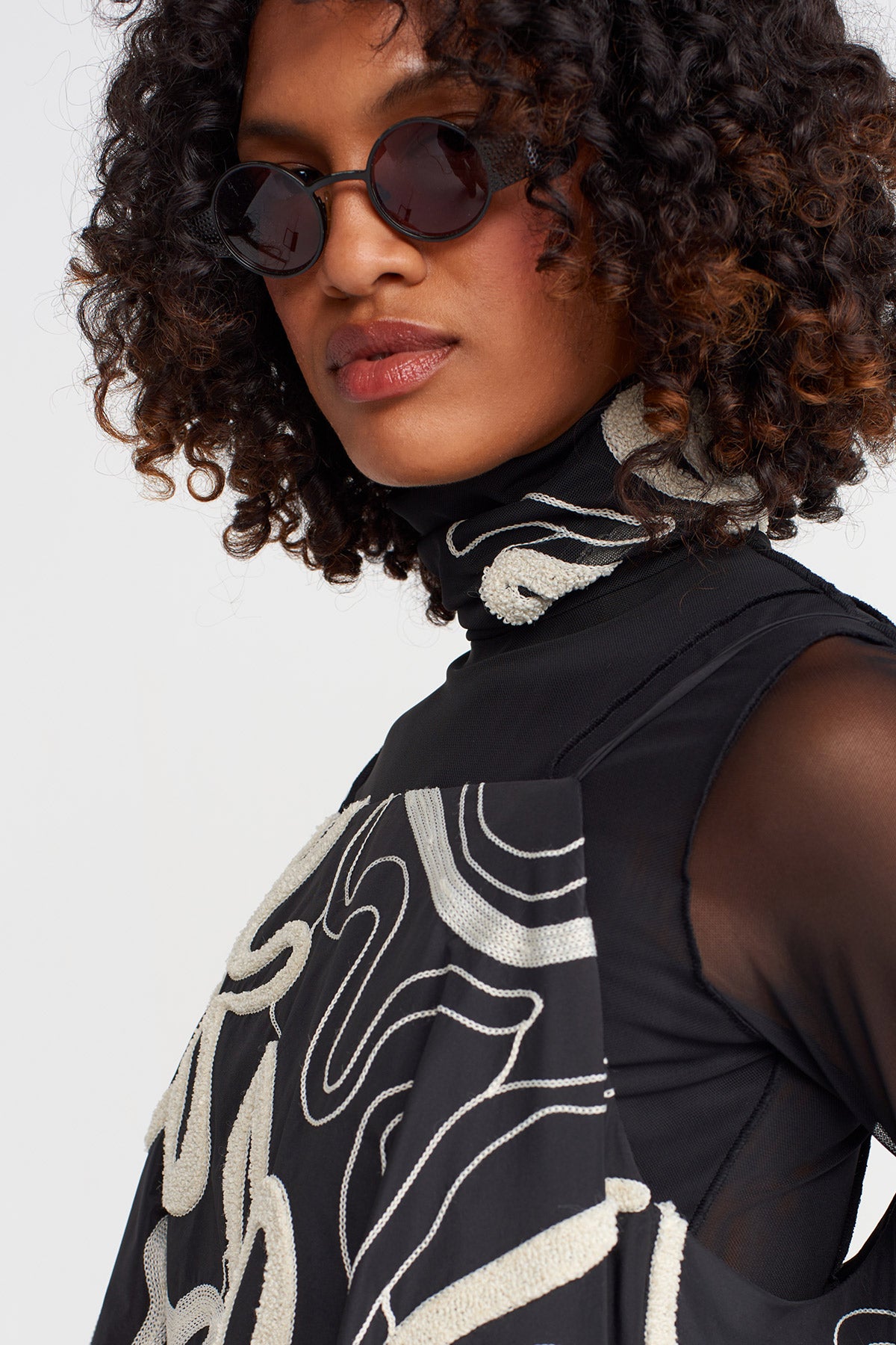 Black-Natur Embroidered Straped Taffeta Balloon Dress-K254014022
