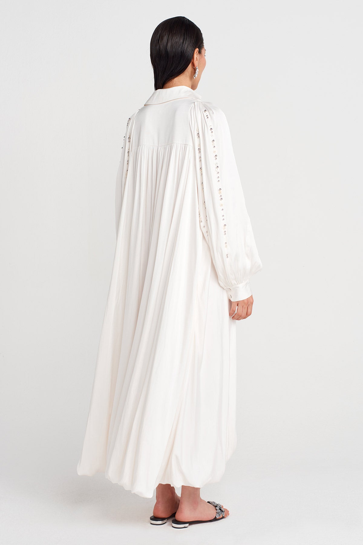 Off-White Shirt Collar, Balloon Skirt Embroidered Dress-K254014026