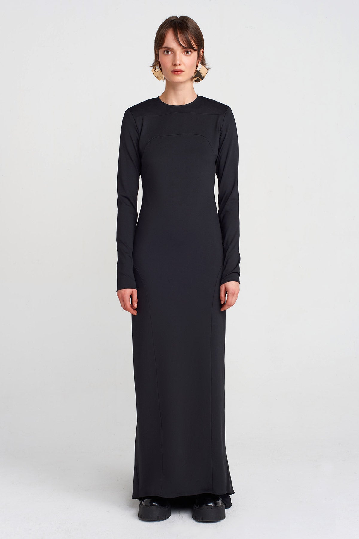 Black Long-Tailed Dress-K254014033
