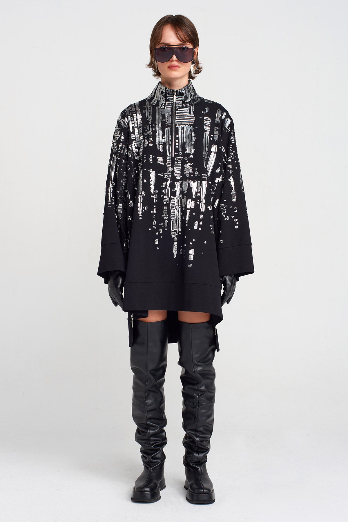 Black Puffy Silver Printed Short Dress-K254014037