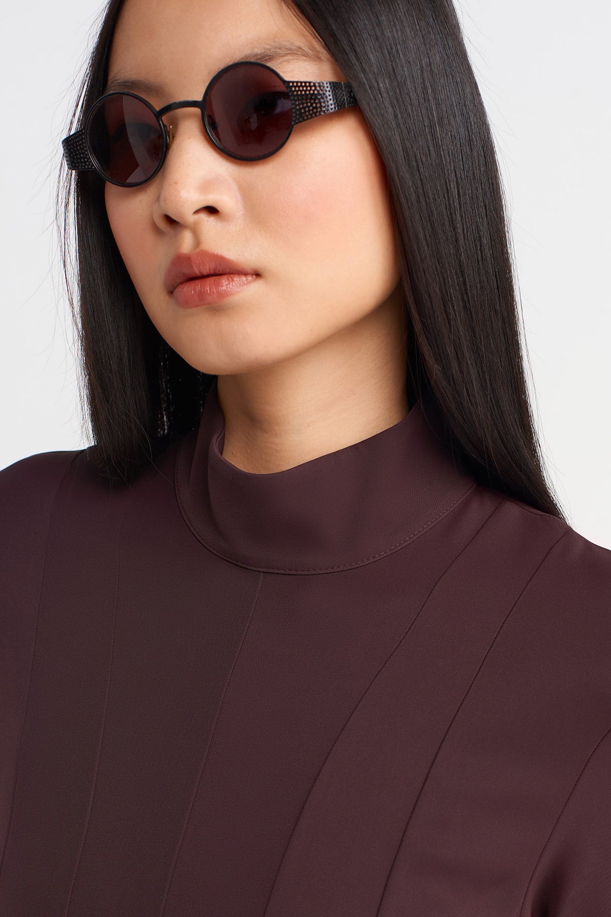 فستان طويل أرجواني داكن بخصر مرتفع - K254014044