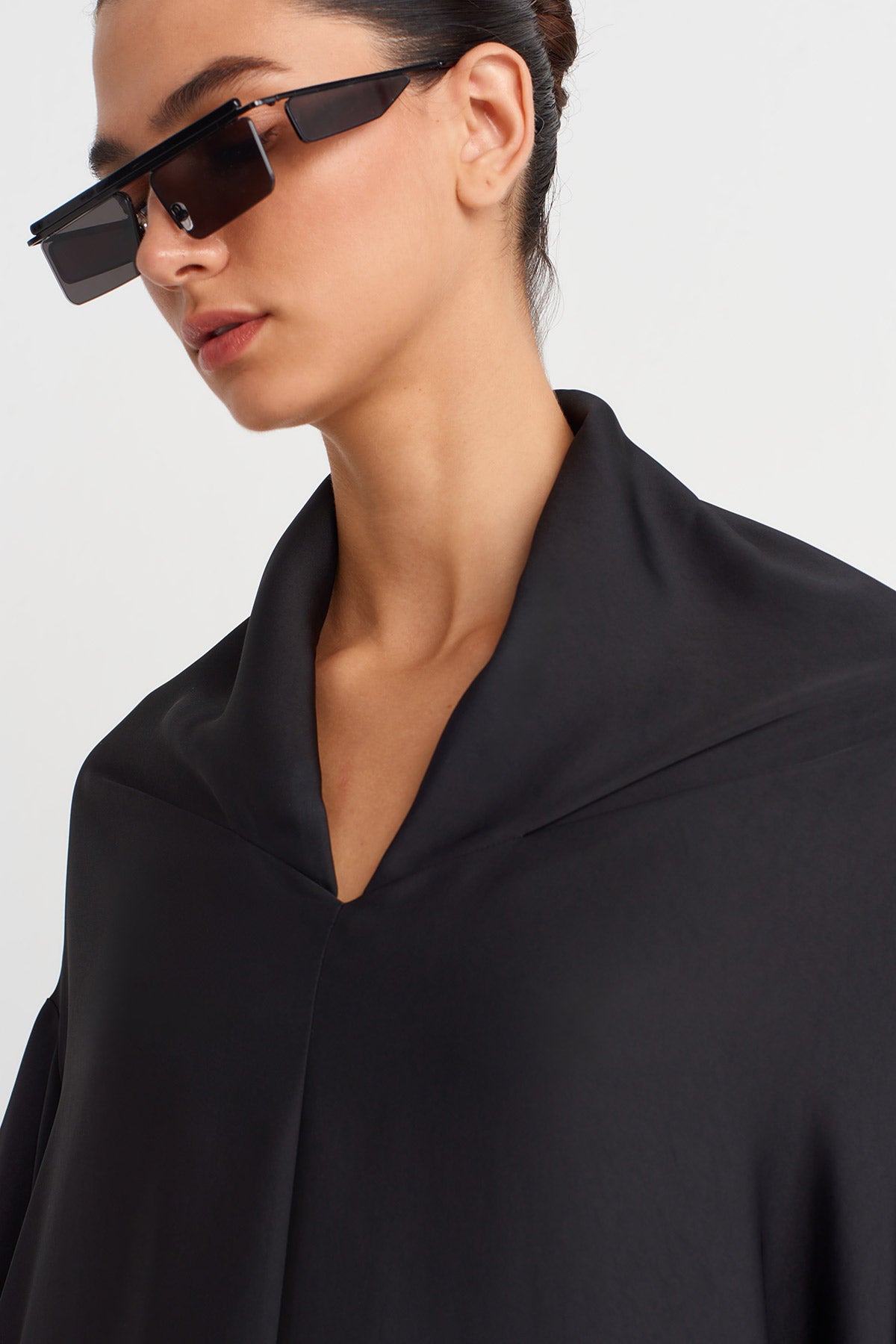 Black Asymmetrical Cut Maxi Dress-K254014061