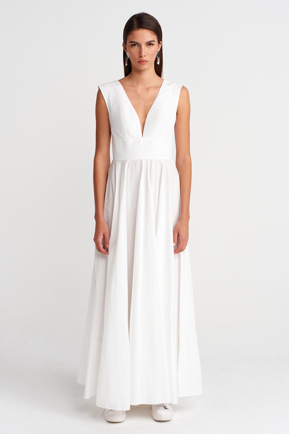Off-White Thin Taffeta, Deep V-Neck Maxi Dress-K254014097