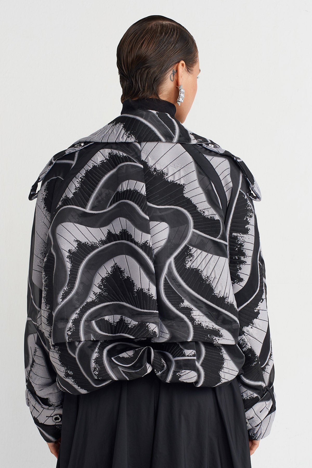 Multicolor Jakar Desenli Kısa Ceket-K255015011