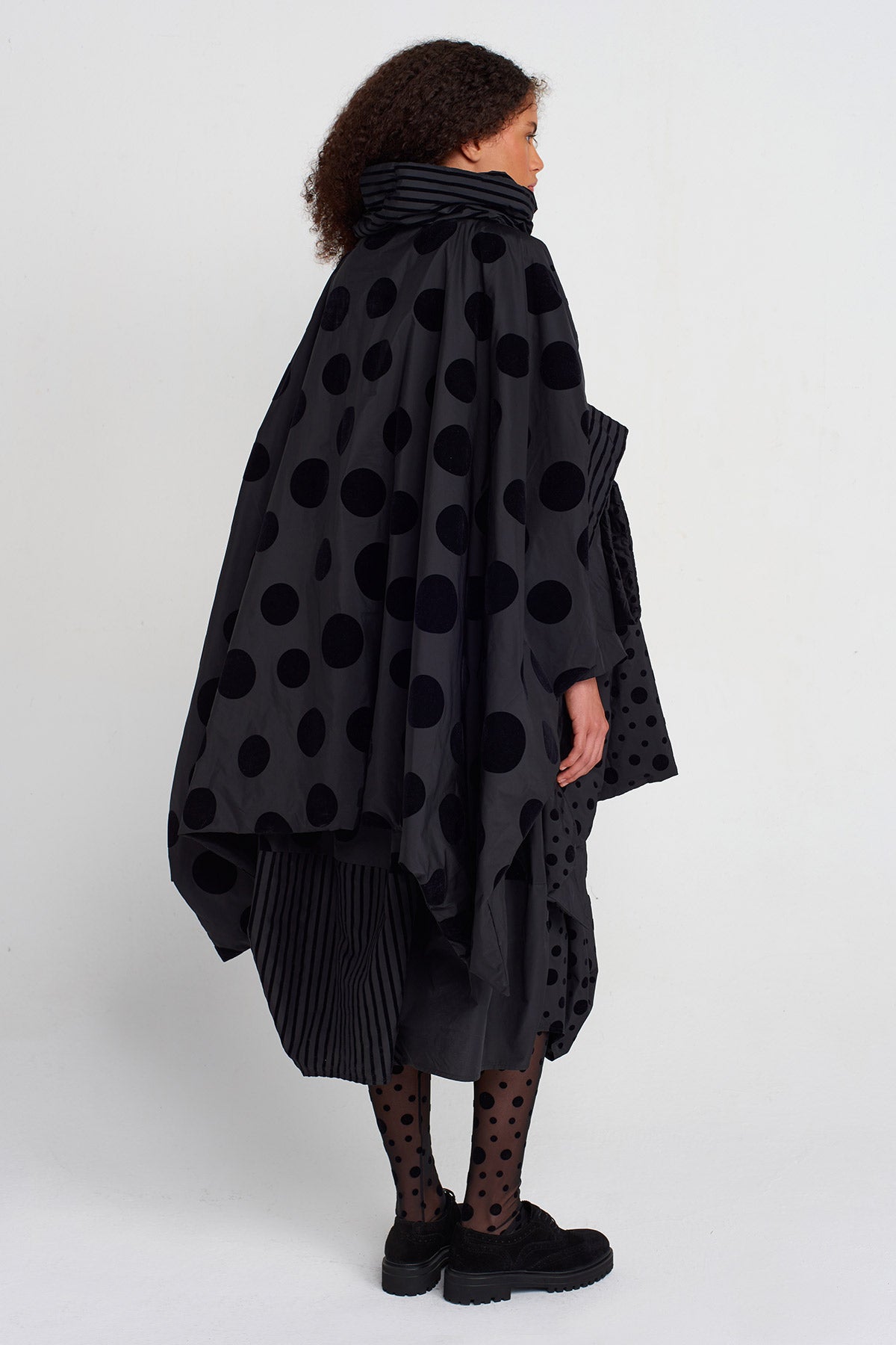 Multicolor Velvet Polka Dot Patterned Oversize Padded Jacket-K255015037