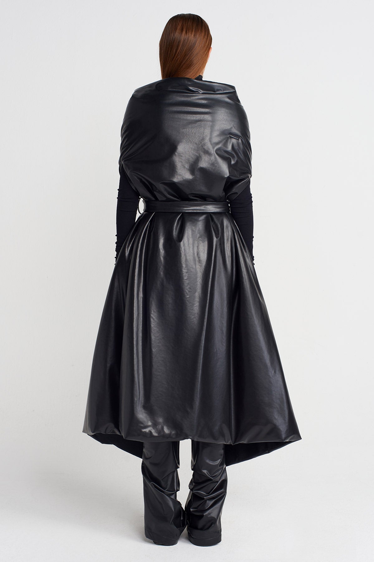 Siyah Büyük Cepli Vegan Deri Yelek-K255015057