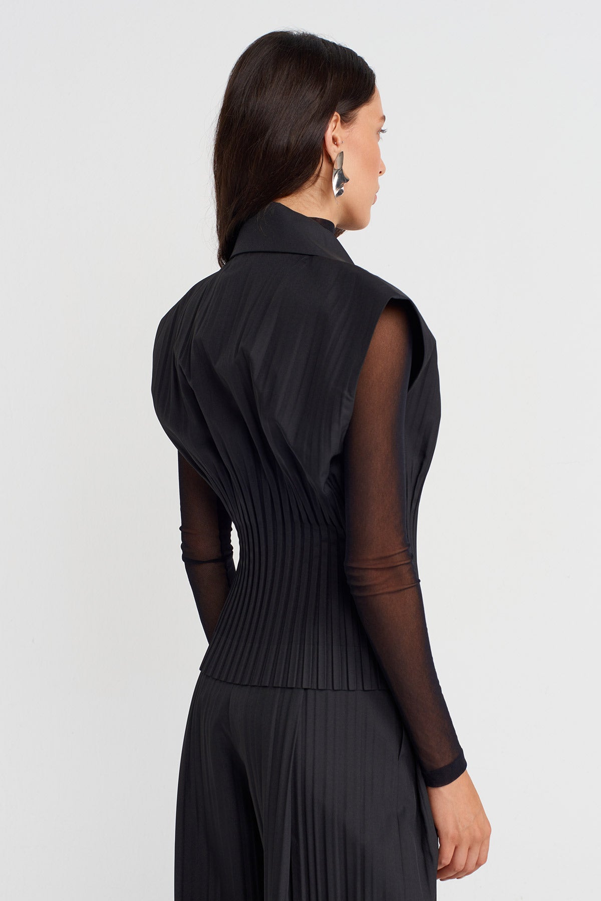 Siyah Bolgesel Pliseli Ceket Yakalı Yelek-K255015060