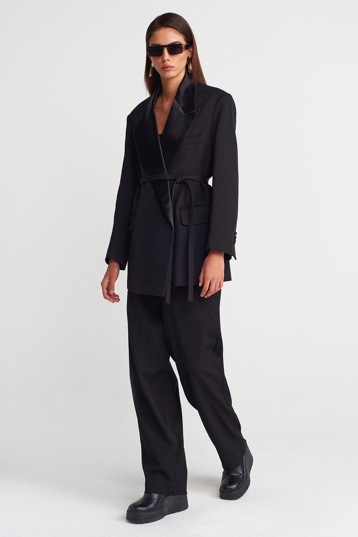 Black Satin Collar Belted Jacket-K255015095