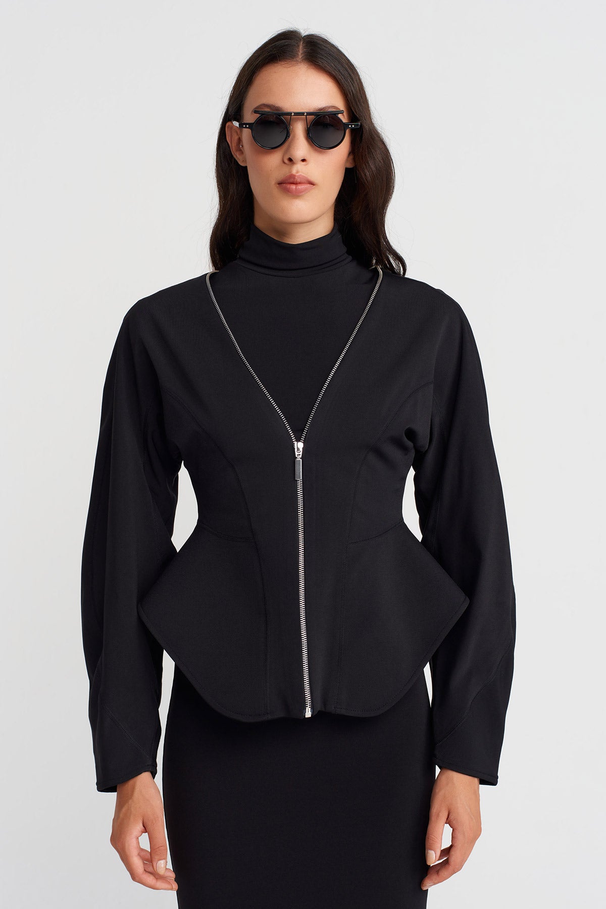 Siyah Bele Oturan Fermuarlı Jarse Ceket-K255015103