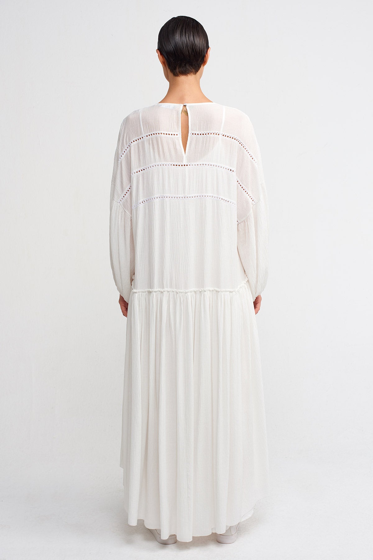 Kırık Beyaz V Yaka Kırınkıl Kumaş Uzun Elbise-Y244014036