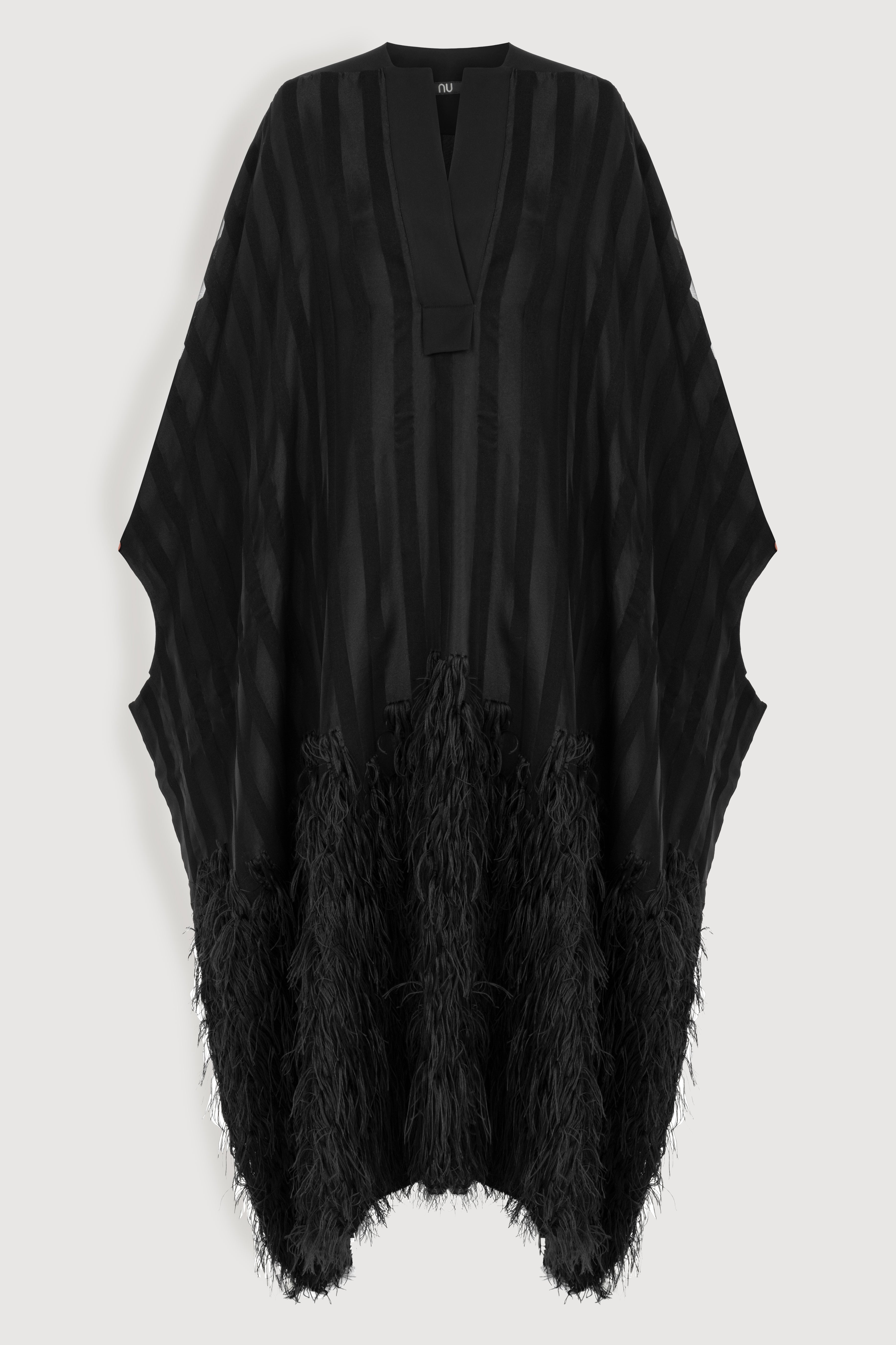 Siyah Etek Uçları Tüylü Uzun Kaftan Elbise-Y244014035