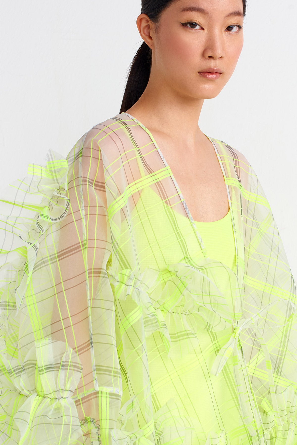 Neon Yeşil Ekose Baskılı Organze Fluffy Kimono-Y245015086