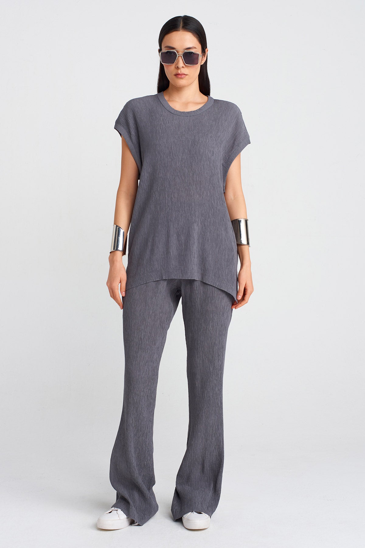 Steel Crew Neck Crinkle T-shirt-Y251011106