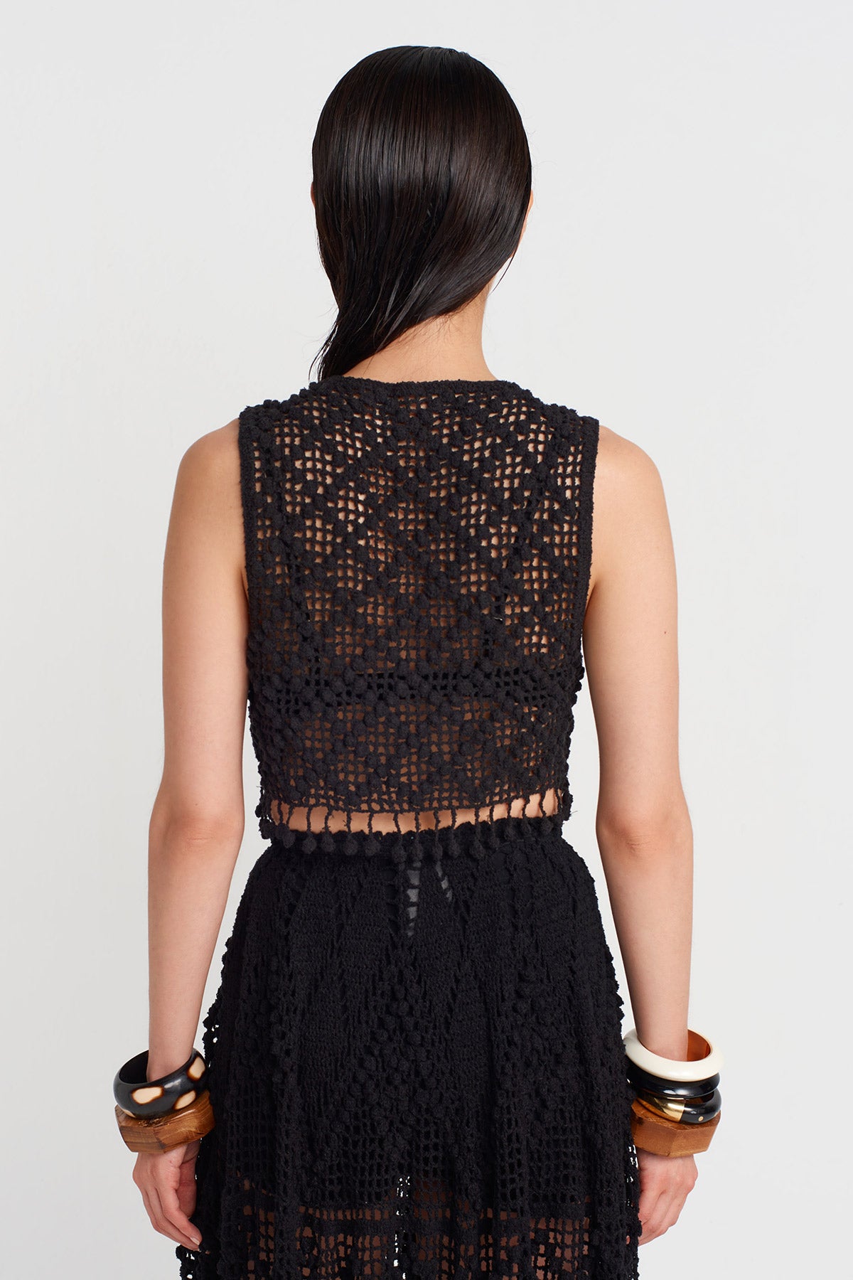 بلوزة محبوكة منقوشة باللون الأسود - Y251011116