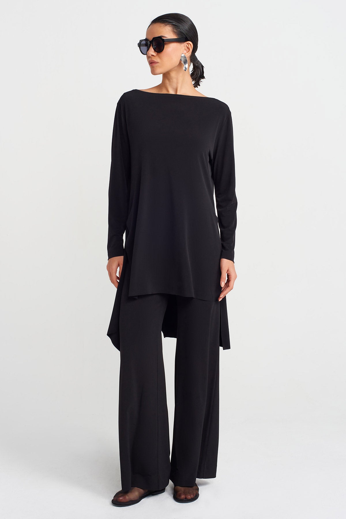 Black Asymmetrical Jersey Blouse-Y251011118