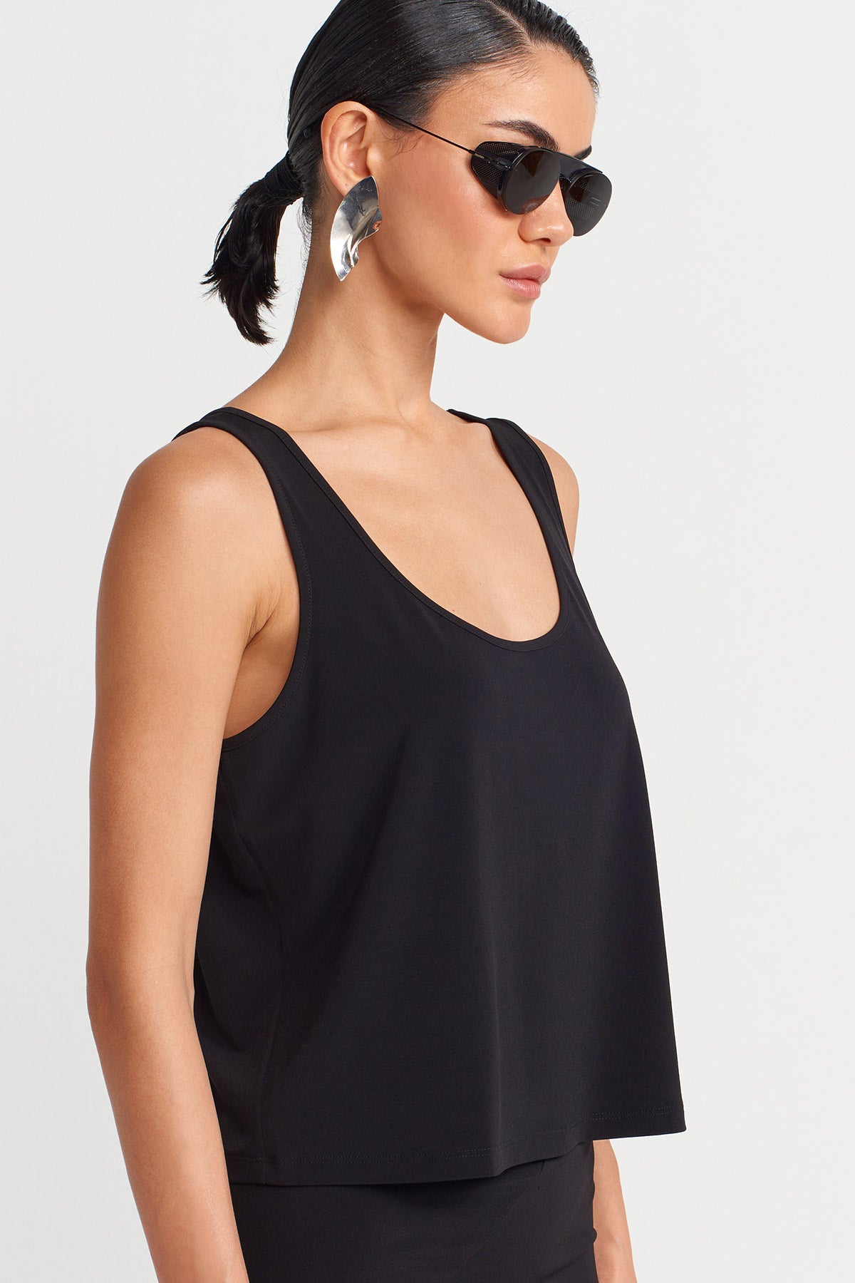 Black Loose Short Jersey Tank-Y251011121