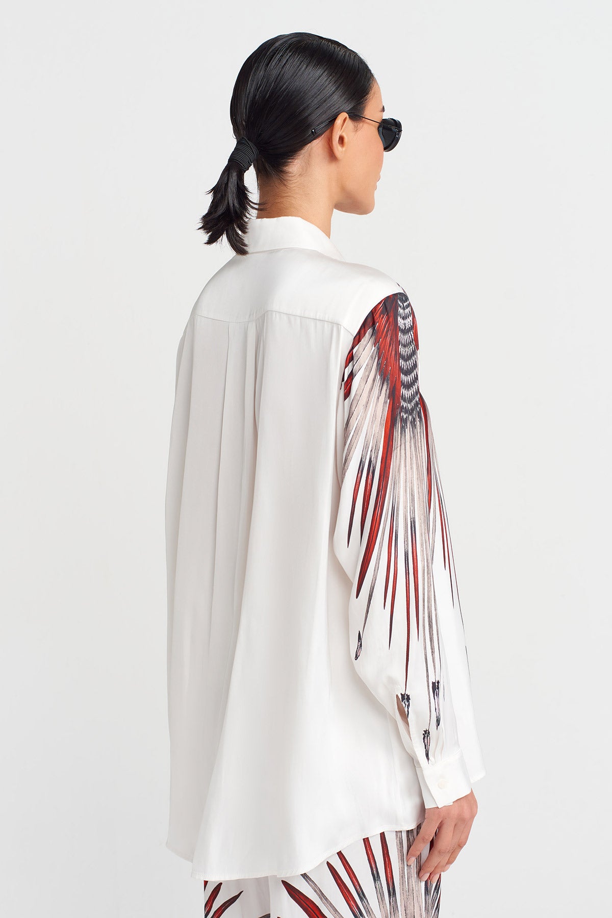 Off White Patterned Satin Shirt-Y251011129