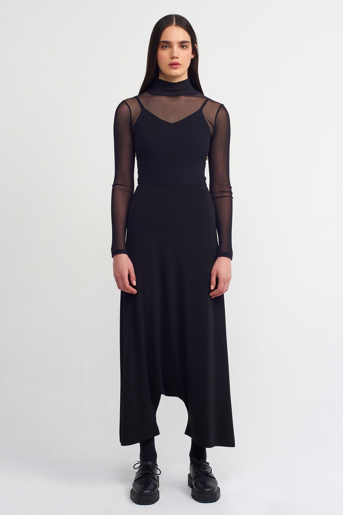 قميص جيرسي أسود أساسي - Y253013076