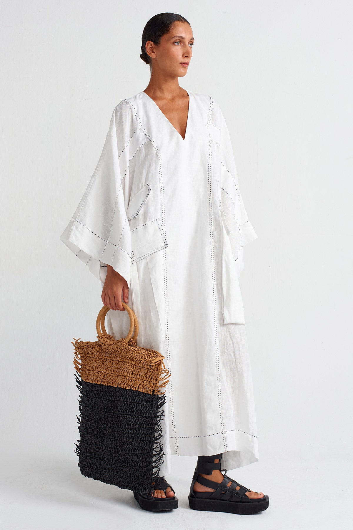 White / Black Contrast Stitched Pocketed Linen Kaftan Dress-Y254014020