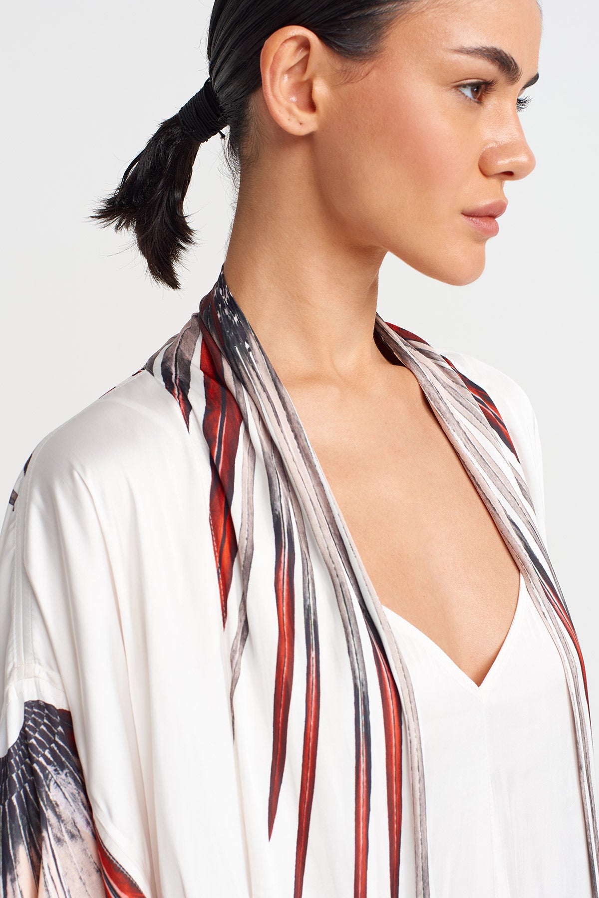Off White Patterned Short Kimono-Y255015088