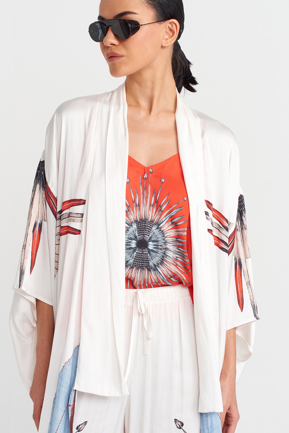 Off White Patterned Long Kimono-Y255015090