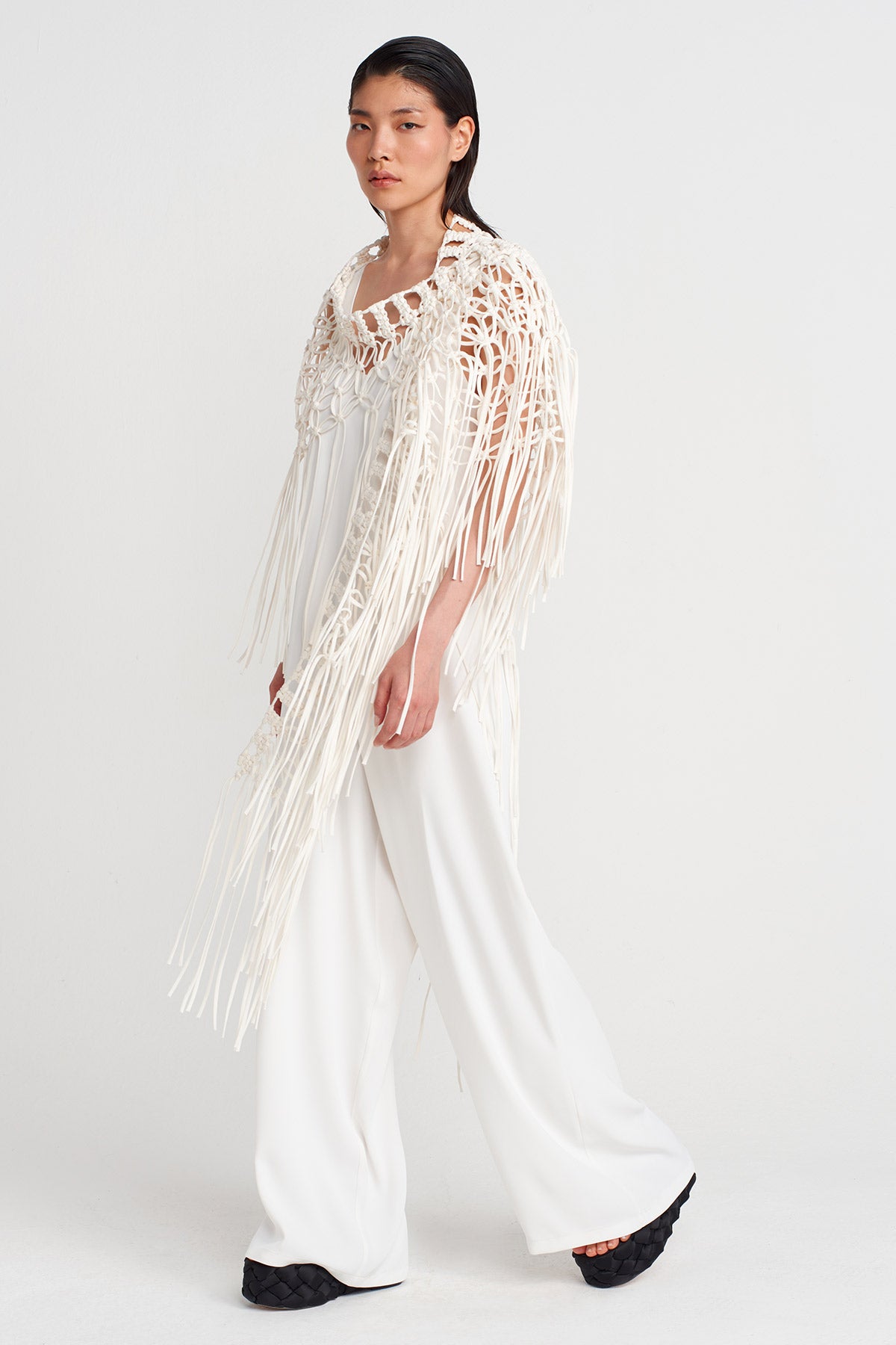 Off White Handmade Macrame Shawl-Y256016010