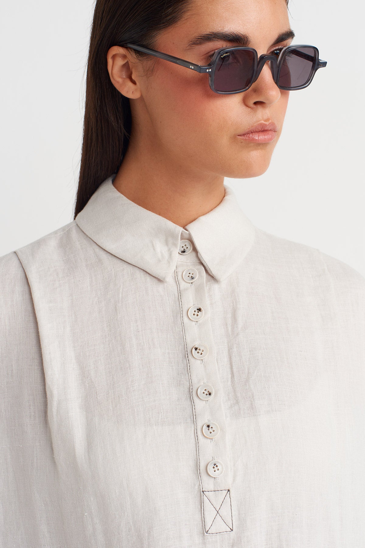 Fog Color Linen T-Shirt with Shirt Collar - Y261011008