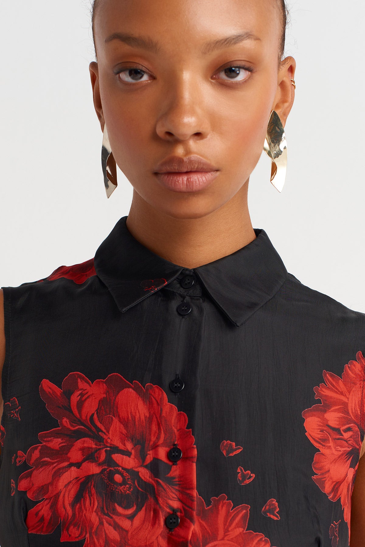 Arkası Uzun Çiçek Desenli Gömlek-Y261011031