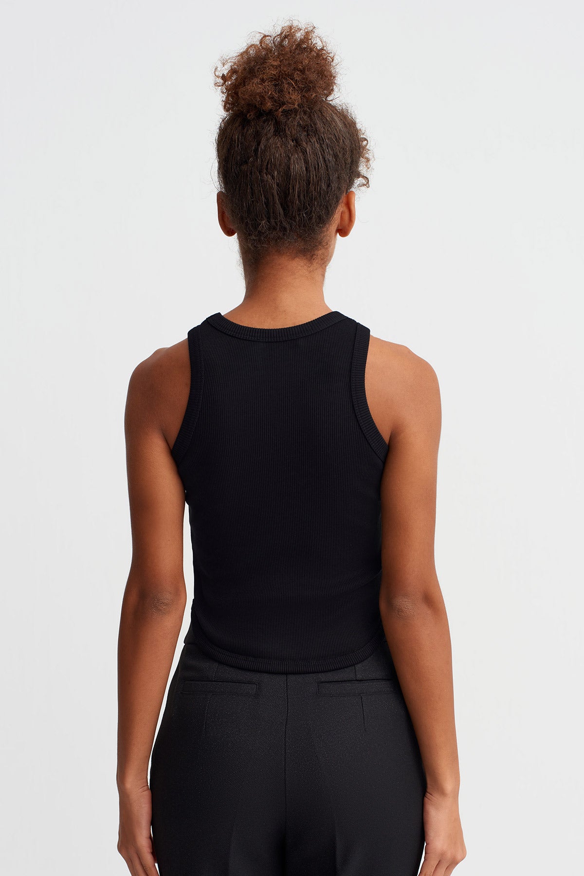 Siyah Ribana Bisiklet Yaka Top-Y261011040