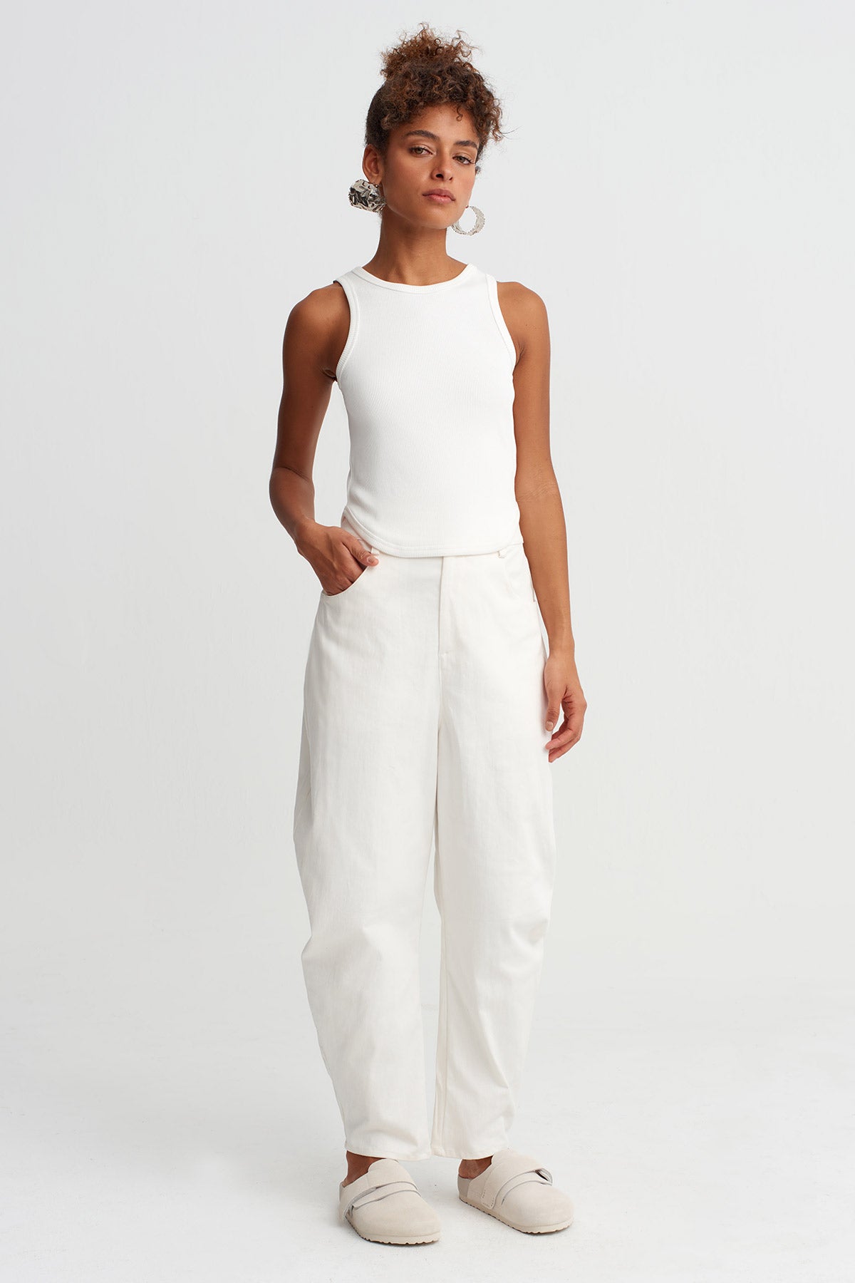 Kırık Beyaz Ribana Bisiklet Yaka Top-Y261011040