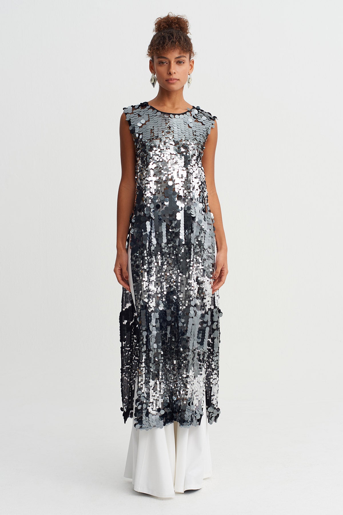 تونيك طويل مزين بالترتر باللون الأخضر الداكن - Y261011053