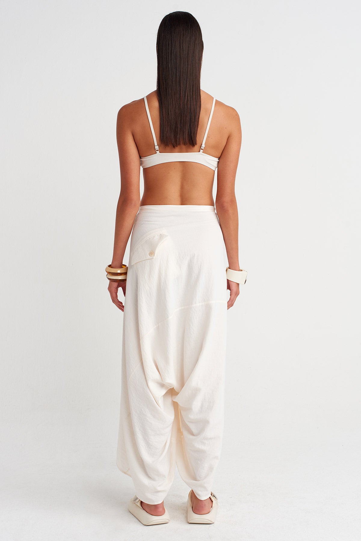 Kırık Beyaz Asimetrik Bağlamalı Şalvar-Y263013007