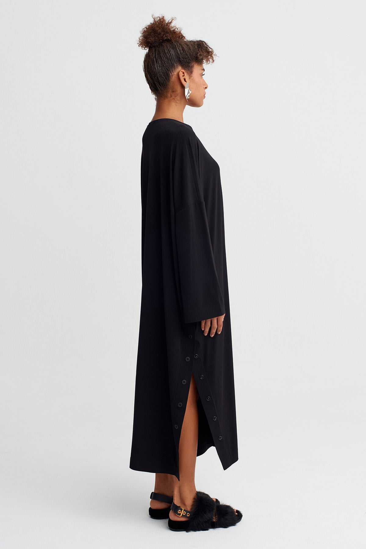 Siyah Şerit Detaylı Oversize Jarse Elbise-Y264014006