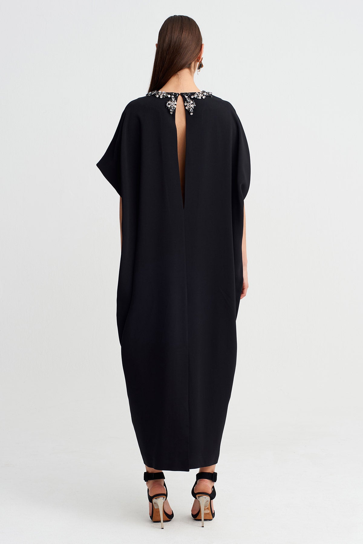 Siyah Taş Detaylı Transparan Yaka Uzun Elbise-Y264014023