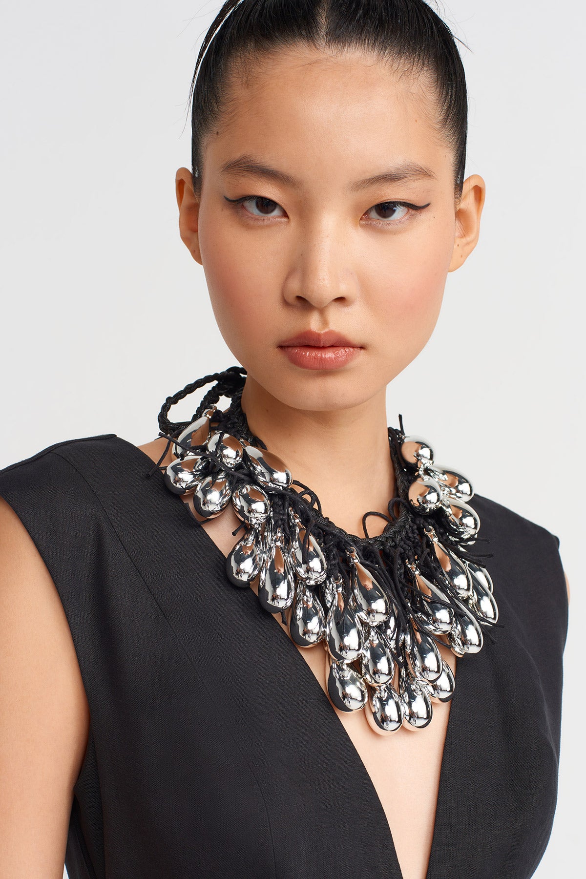 Siyah Derin V Yakalı Uzun Keten Elbise-Y264014057