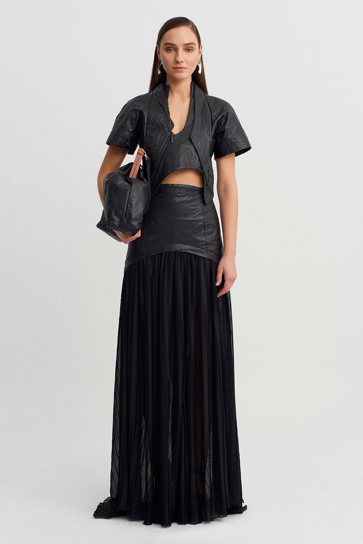 Siyah Kısa Deri Fermuarlı Ceket-Y265015041