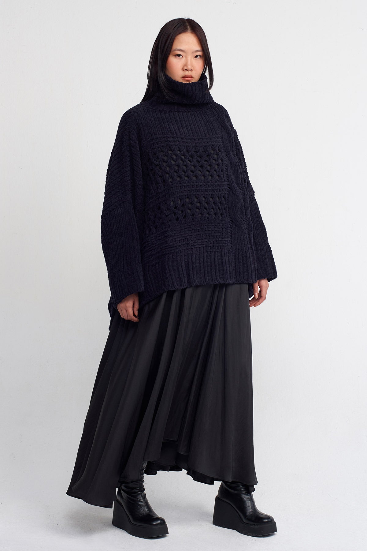 NU KNITWEAR