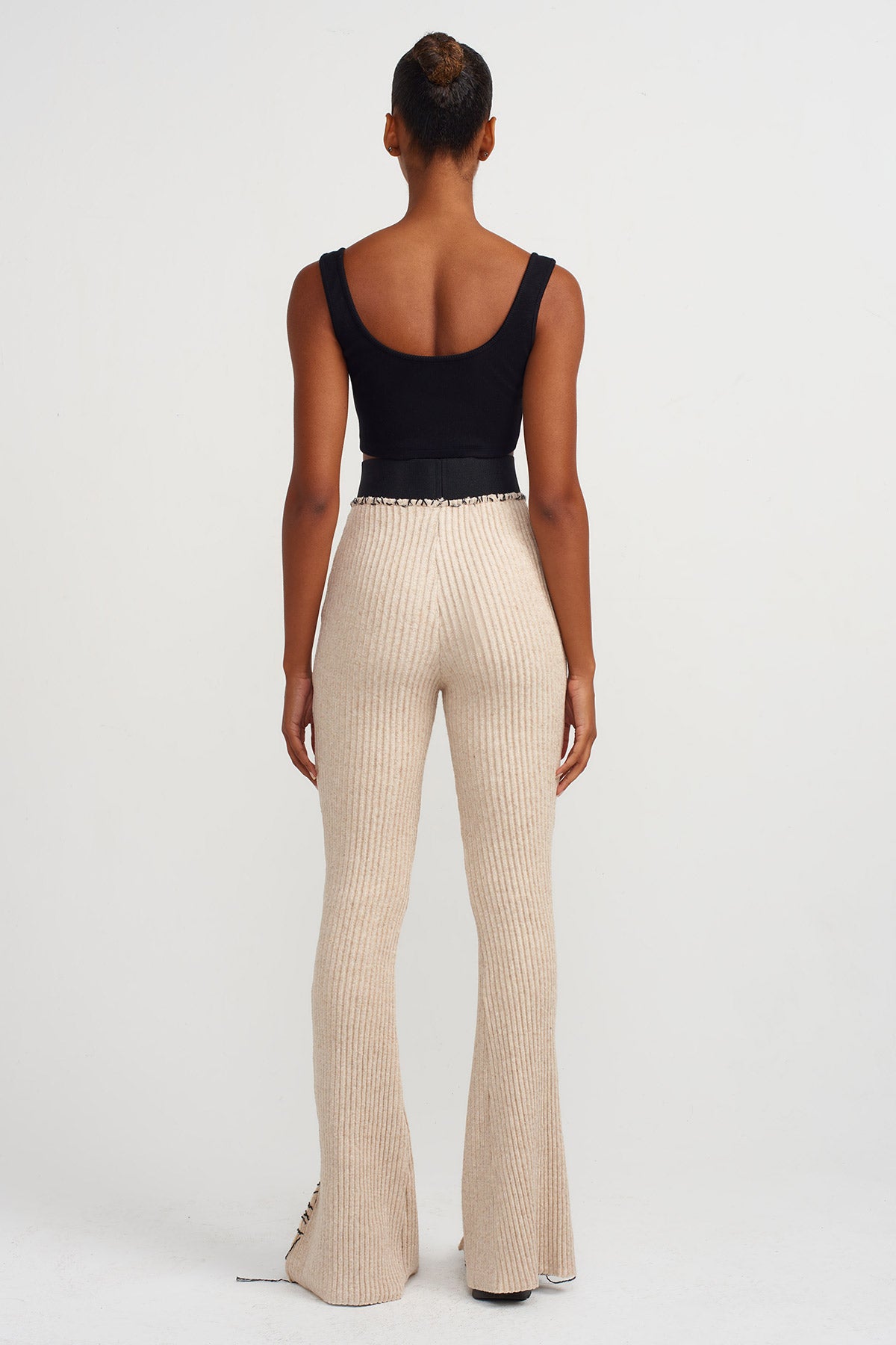 Natur Contrast Stitched Knitwear Trousers-K243013022