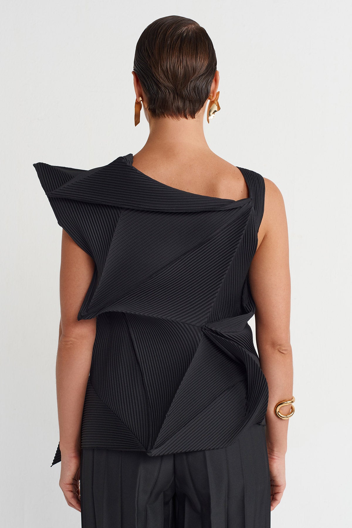 Siyah Origami Formlu Plise Bluz-K251011011