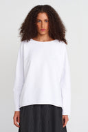 Kırık Beyaz Geniş Yaka Basic Sweatshirt-K251011061