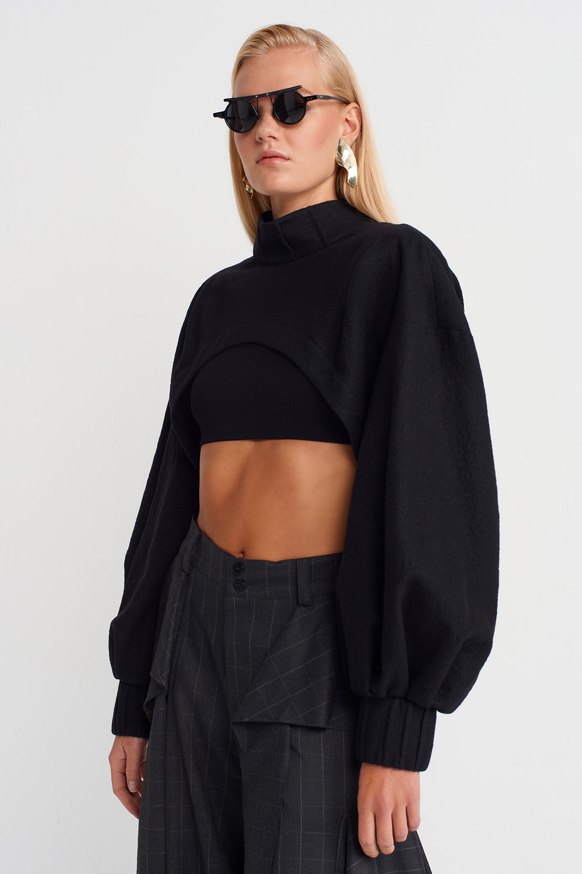 Siyah Uzun Kollu Yün Crop Bluz-K251011071