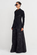 Black Asymmetrical Zippered Long Sleeve Top-K251011081