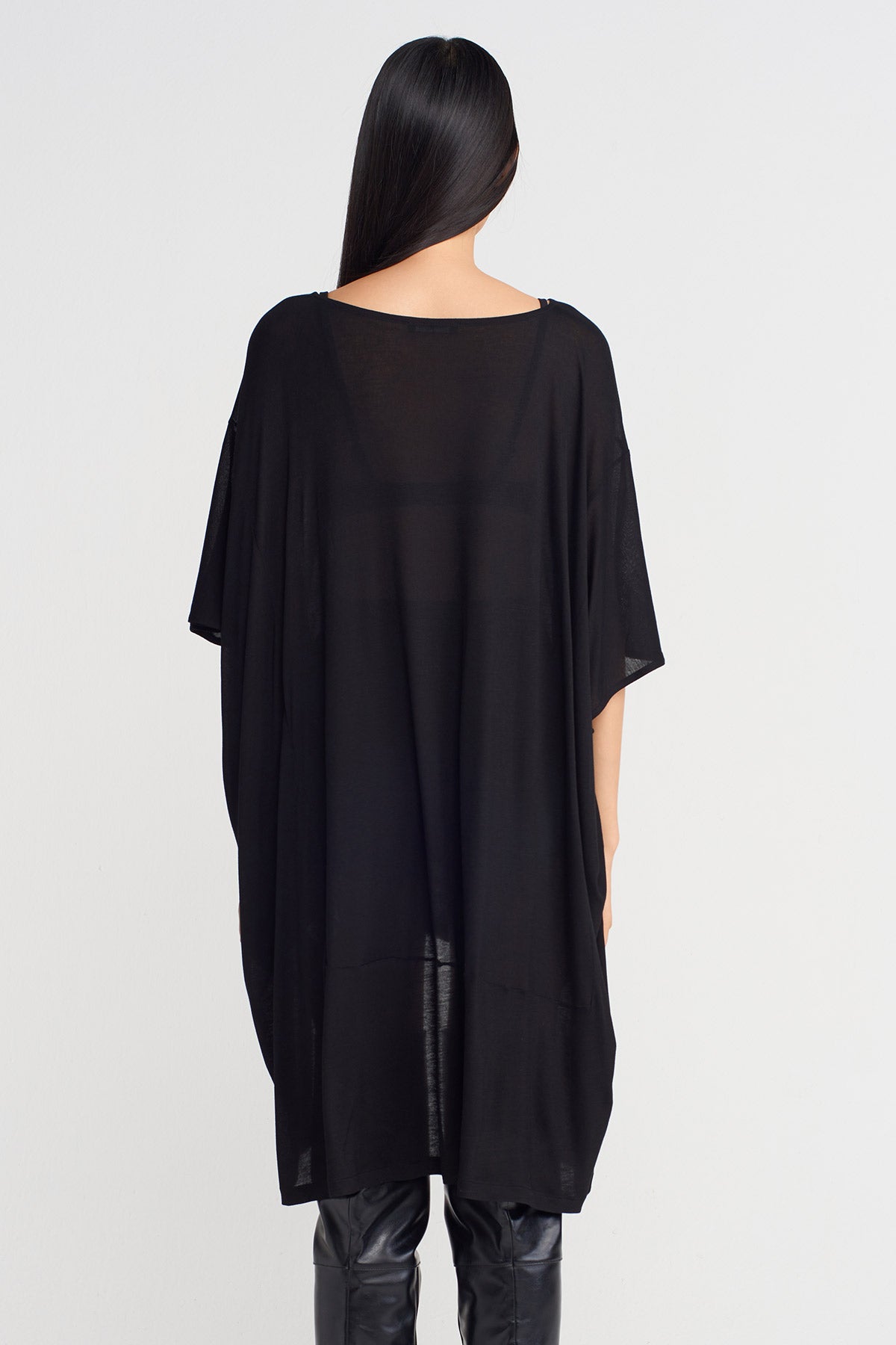 Siyah V Yaka Oversize Tunik Bambu Bluz-K251011086