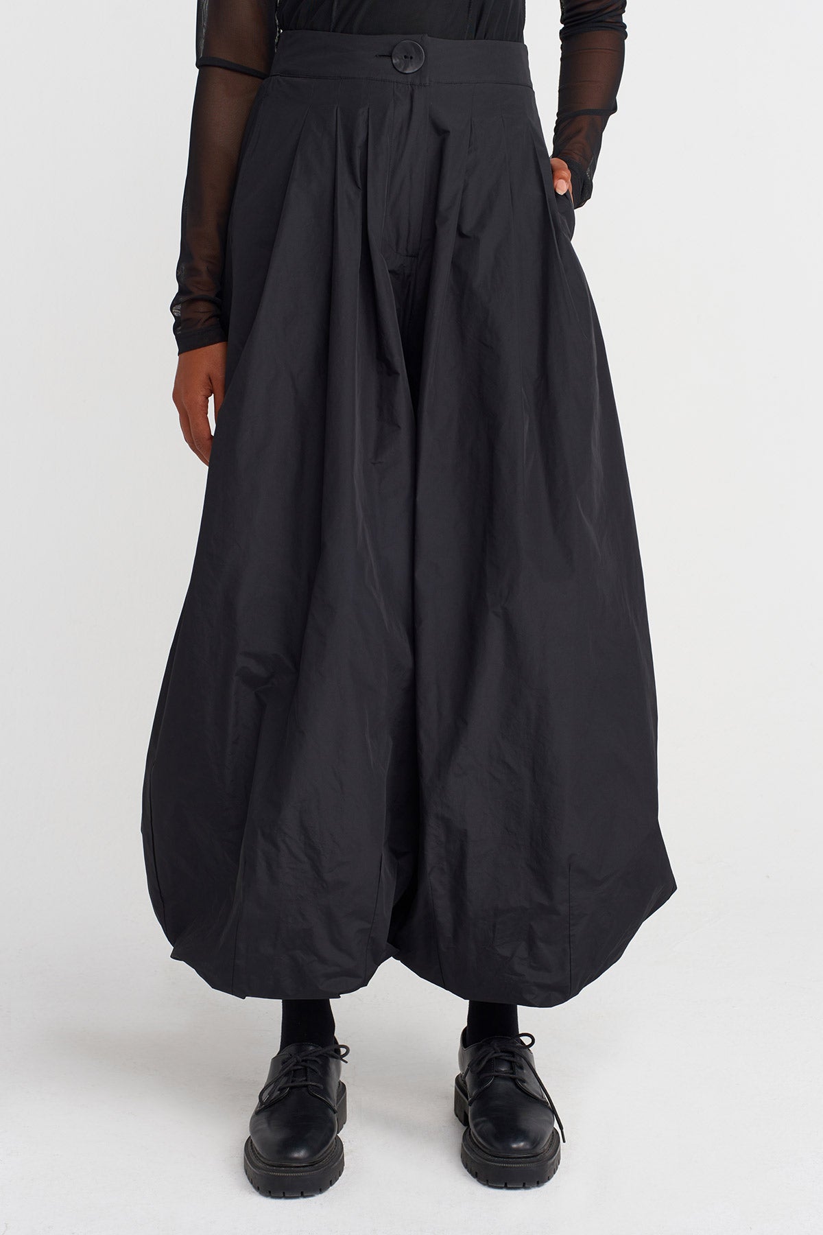 Siyah Tafta Balon Pantolon-K253013016