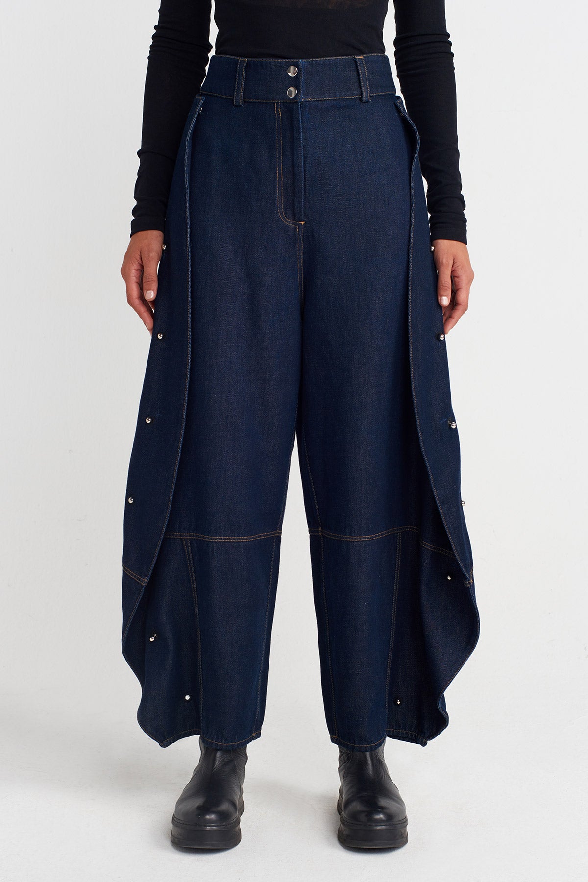 Indigo Metal Aksesuarlı Bol Denim Pantolon-K253013057
